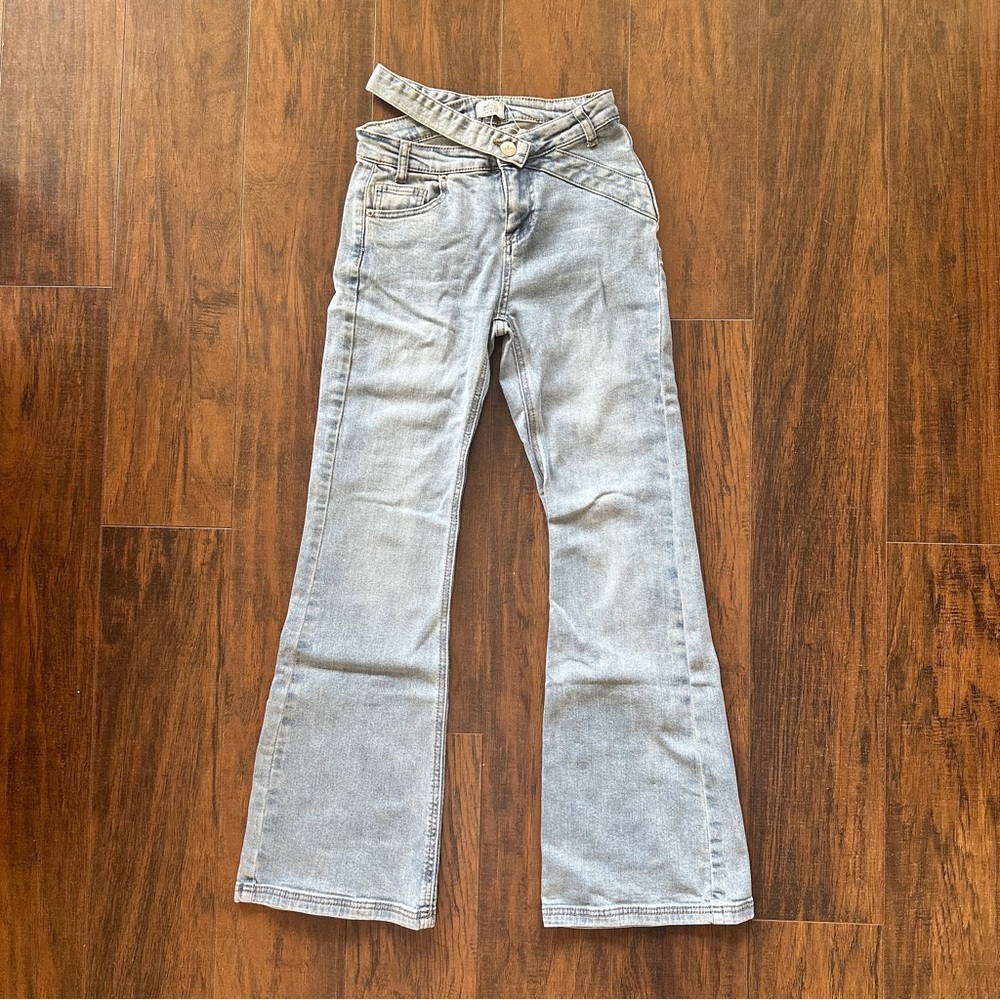 Oh Polly petite cross over mid rise flared jeans